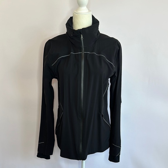 Jackets & Blazers - Lululemon Women's Black Jacket